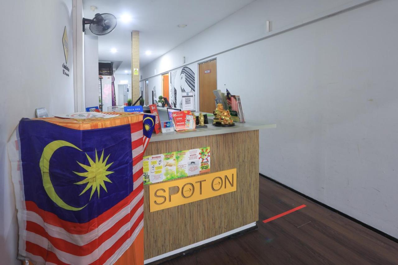 Spot On 90236 Zigzag Travellers Home Kuala Lumpur Extérieur photo