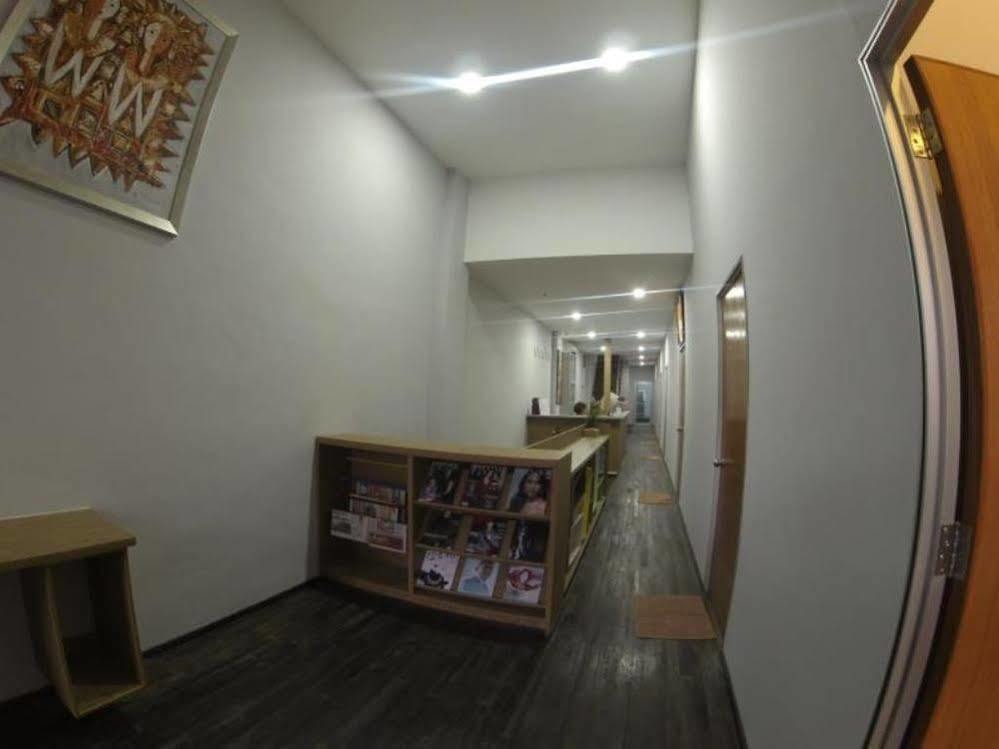 Spot On 90236 Zigzag Travellers Home Kuala Lumpur Extérieur photo